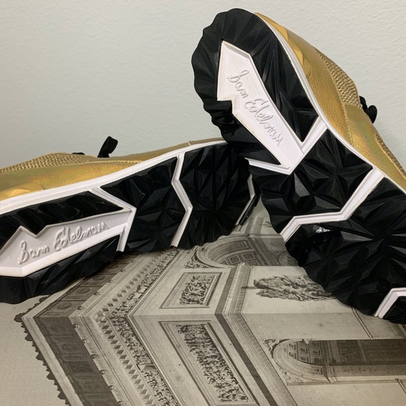 SAM EDELMAN WOMEN'S DAX METALLIC SNEAKERS IN GOLD/BLACK - Picture 3 of 5